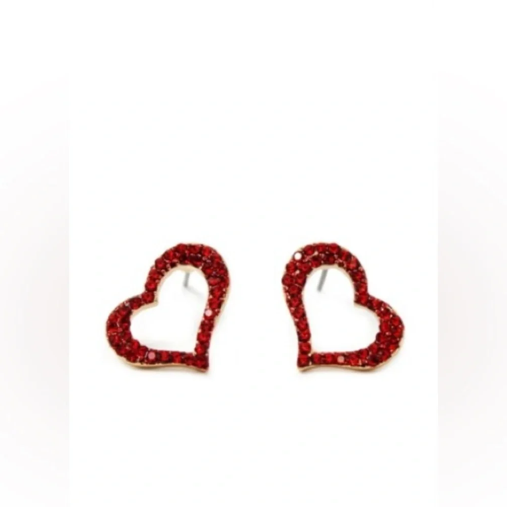 🌺Glass Stone Pave Heart Earrings - Picture 2 of 5